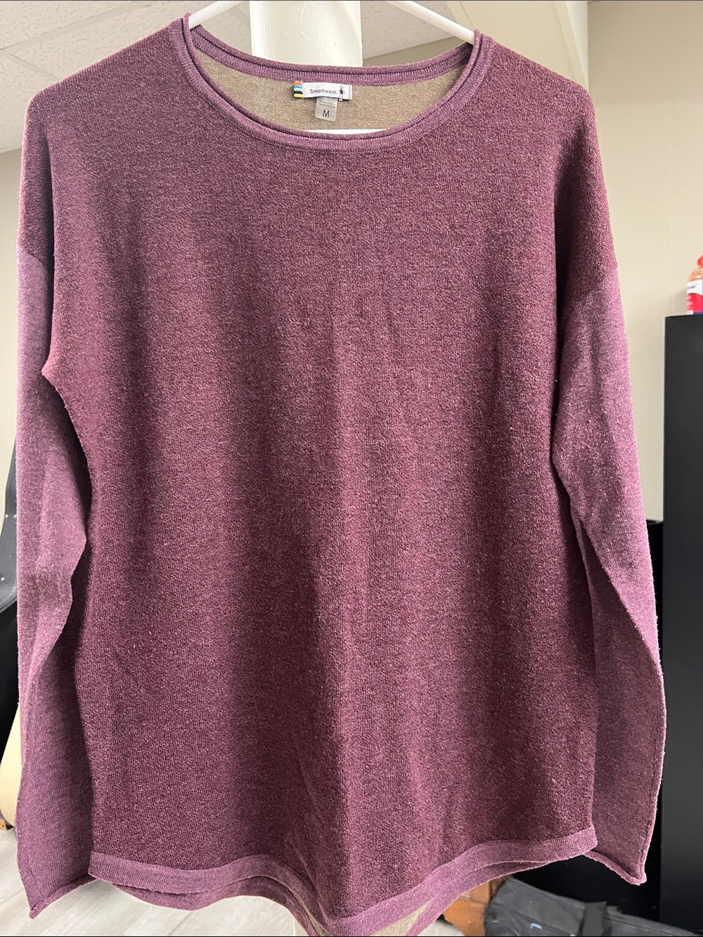 Smartwool Women’s Crewneck Sweater in Plum sz Medium Runs Big
